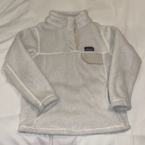 Girls Patagonia 1/4 snap fleece pull over. Size XS(5-6).